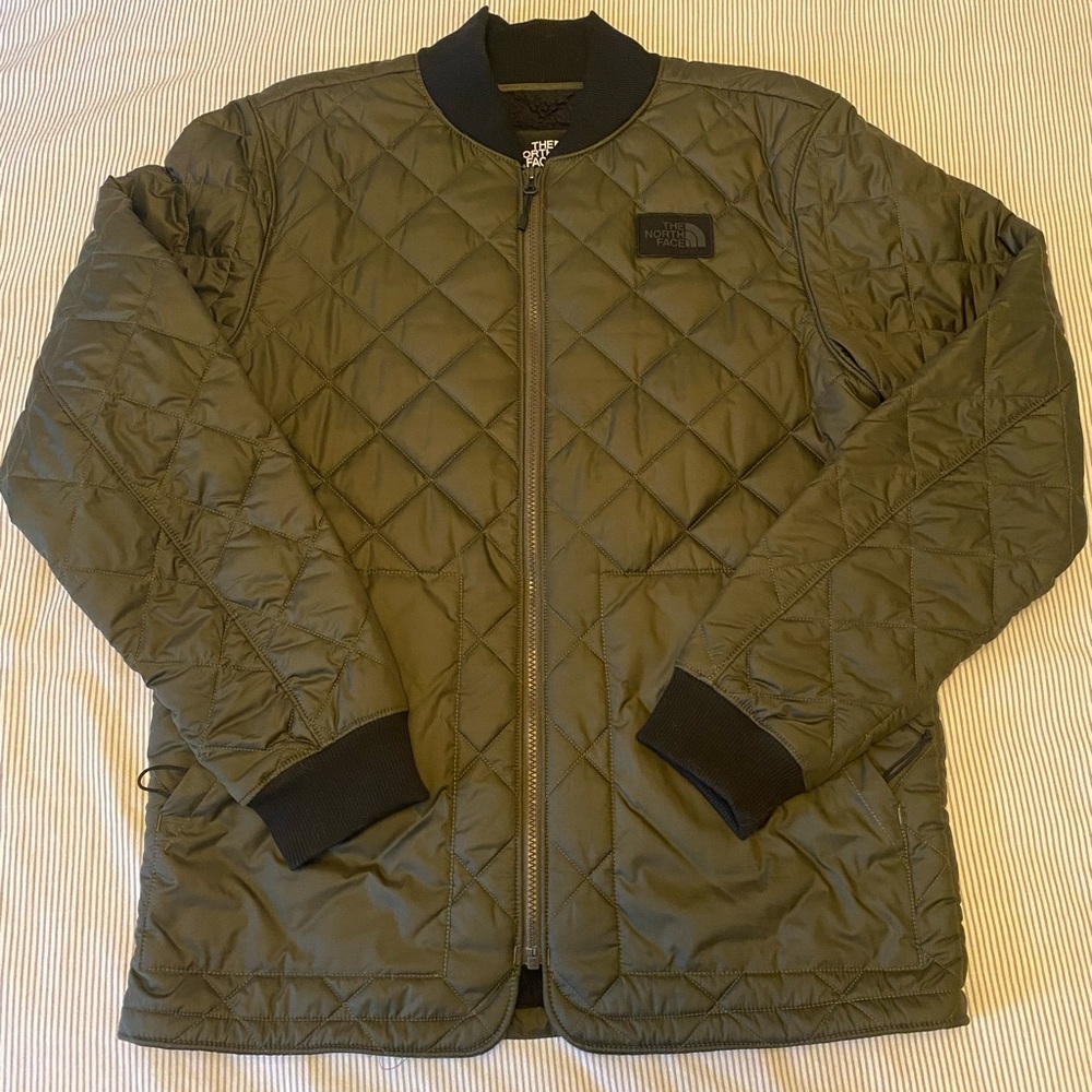 Men’s Green North Face Winter Jacket - Quilted Fleece Lined Bomber Jacket